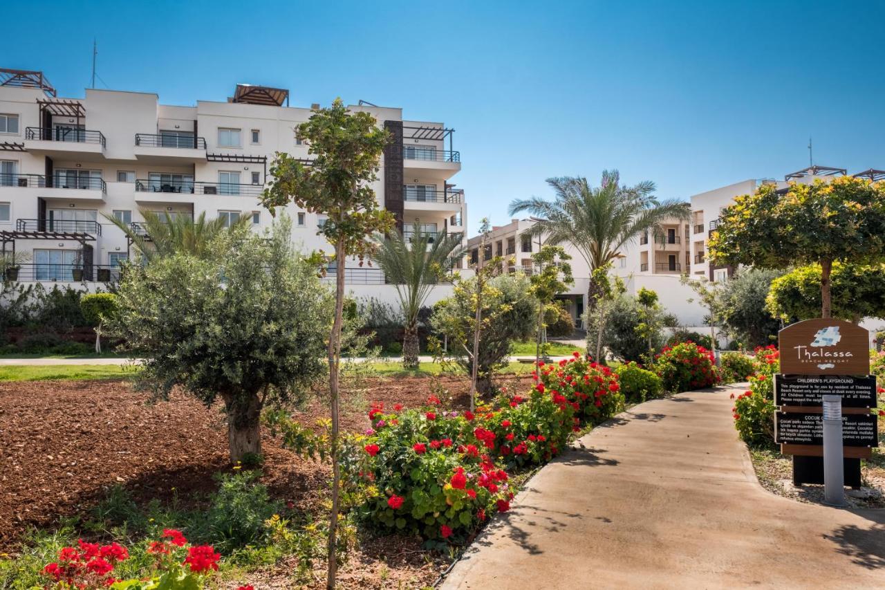 Thalassa Beach Family & Waterpark Resort Vokolidha Exterior photo