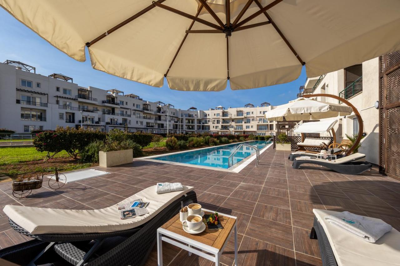 Thalassa Beach Family & Waterpark Resort Vokolidha Exterior photo