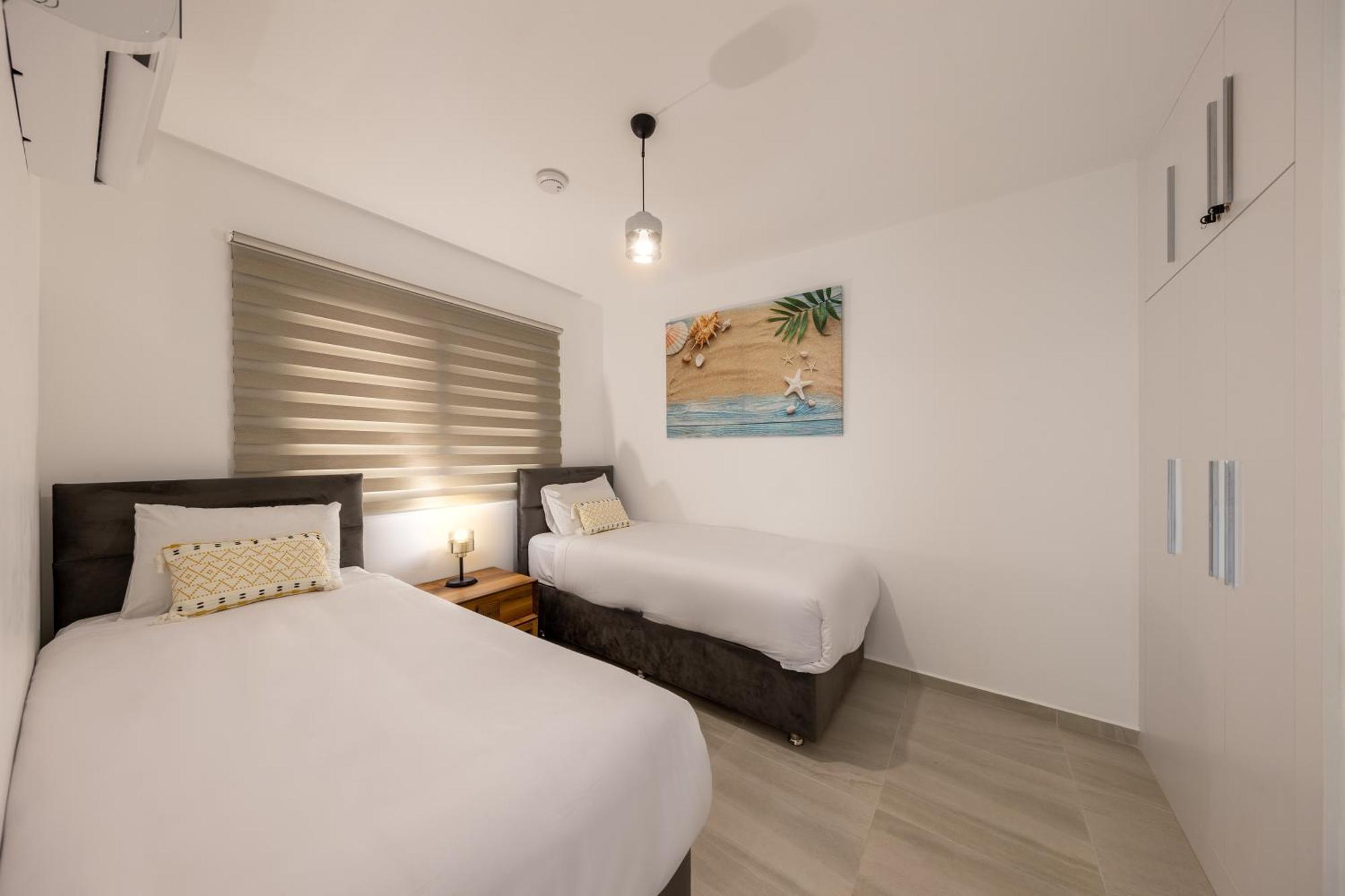 Thalassa Beach Family & Waterpark Resort Vokolidha Exterior photo